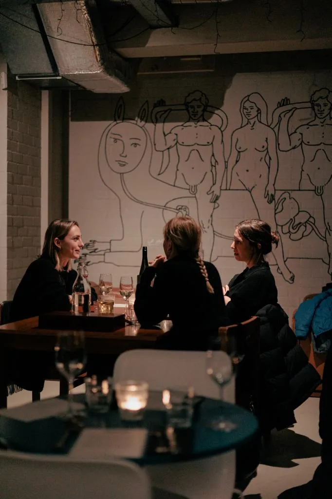 The room in the evening, Borisov Amsterdam